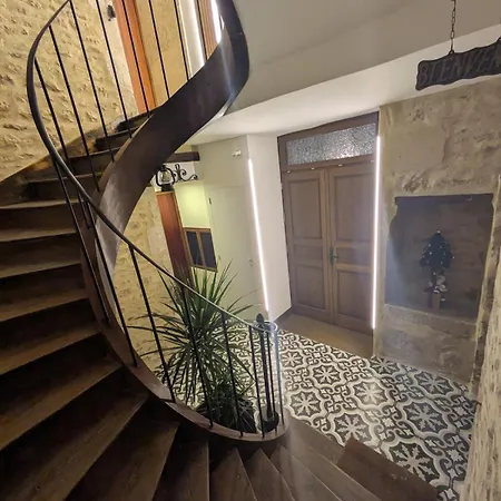 Charlot - Proche Futuroscope Aquascope Appartement